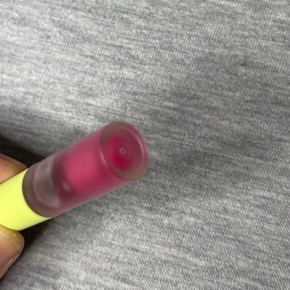 WYN Beauty by Serena Williams Pull Pink Mini Lip Gloss - Picture 5 of 5